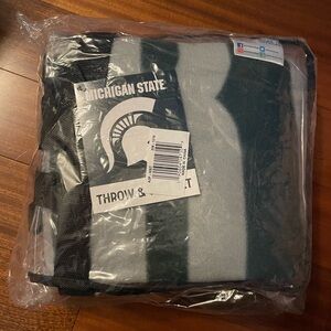 Michigan State Throw Blanket